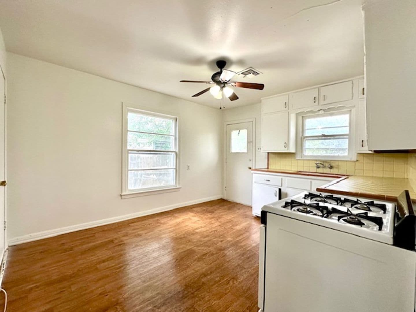 Waco House: 3708 Frederick St