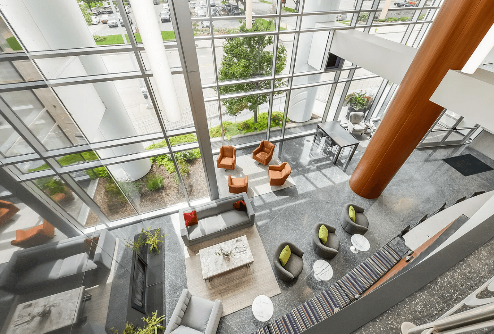 Grand Rapids Apartment: 820 Monroe Ave NW Ste 175