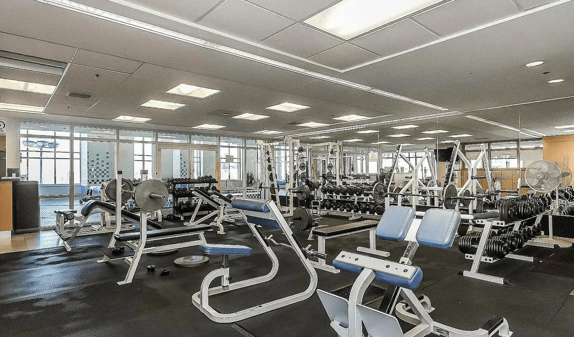 Grand Rapids Apartment: 820 Monroe Ave NW Ste 175