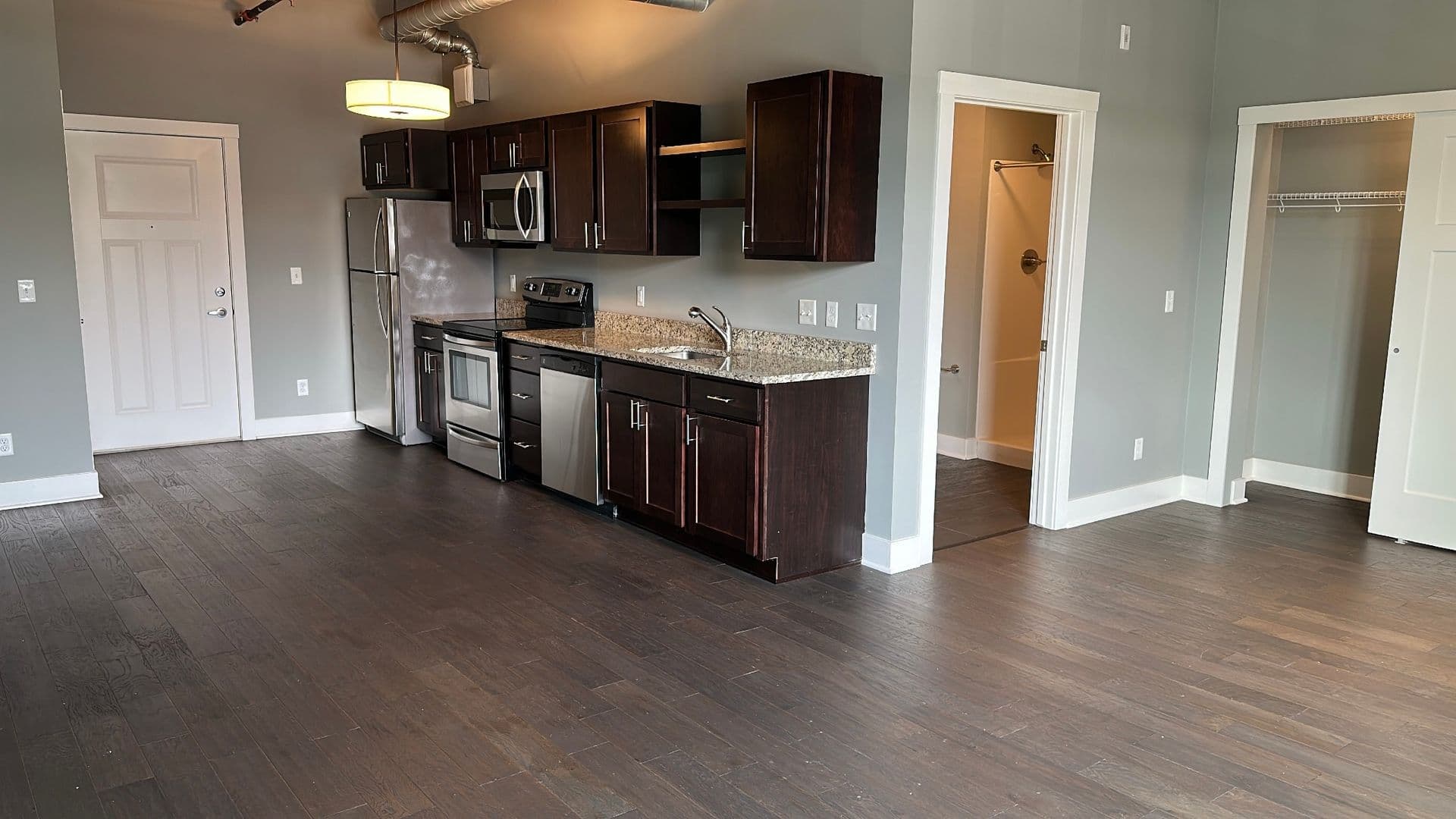Grand Rapids Apartment: 820 Monroe Ave NW