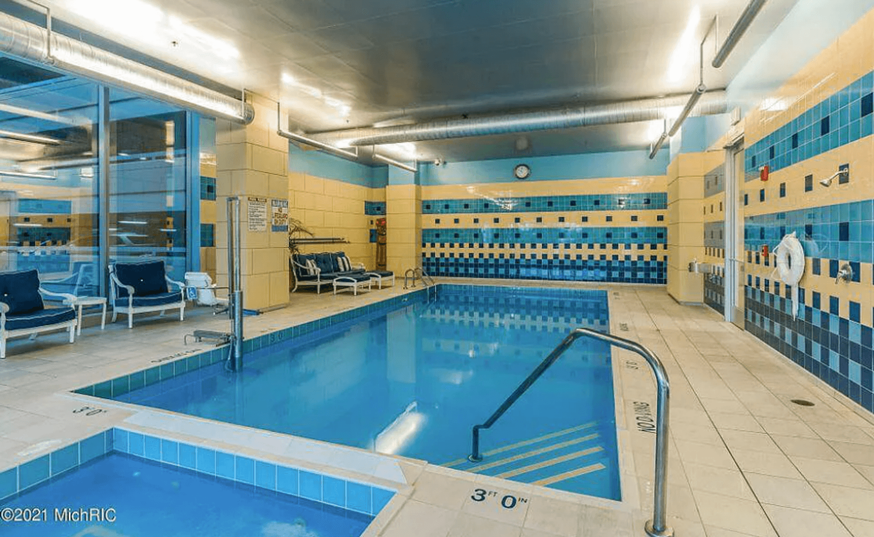 Grand Rapids Apartment: 820 Monroe Ave NW Ste 175