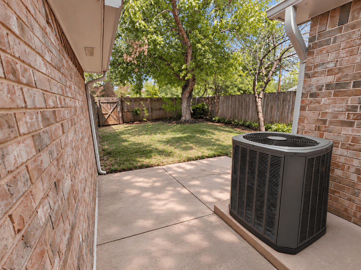 Tyler Townhome: 5839 Creek Side Circle