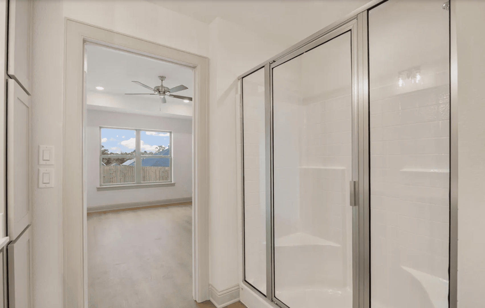 Bullard House: 382 Mary Cir