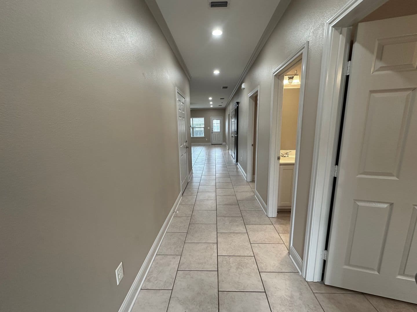 Tyler Townhome: 3921 Mobley Cir