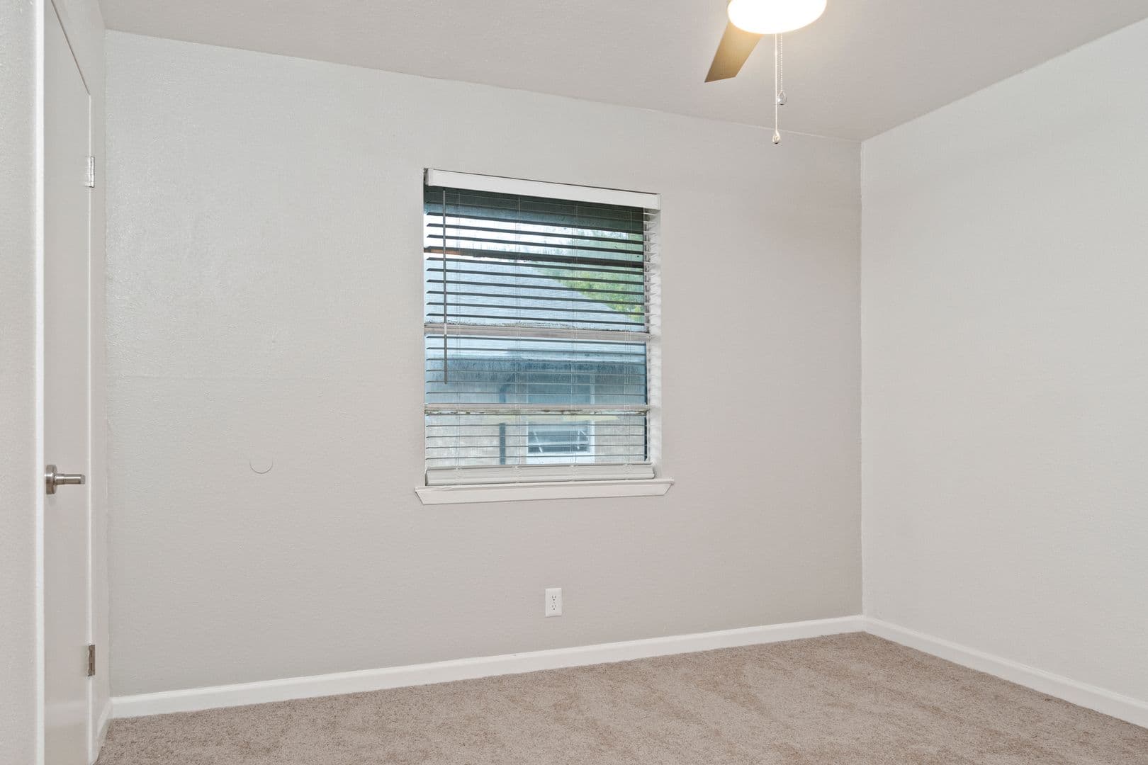 Denton Apartment: 1700 E. Village Dr.