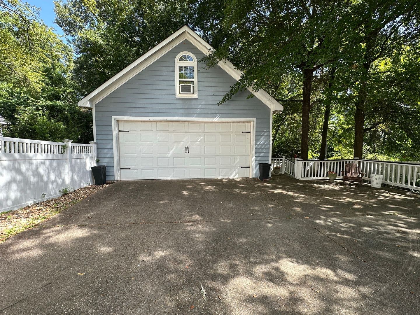 Tyler House: 3934 Hanover Pl