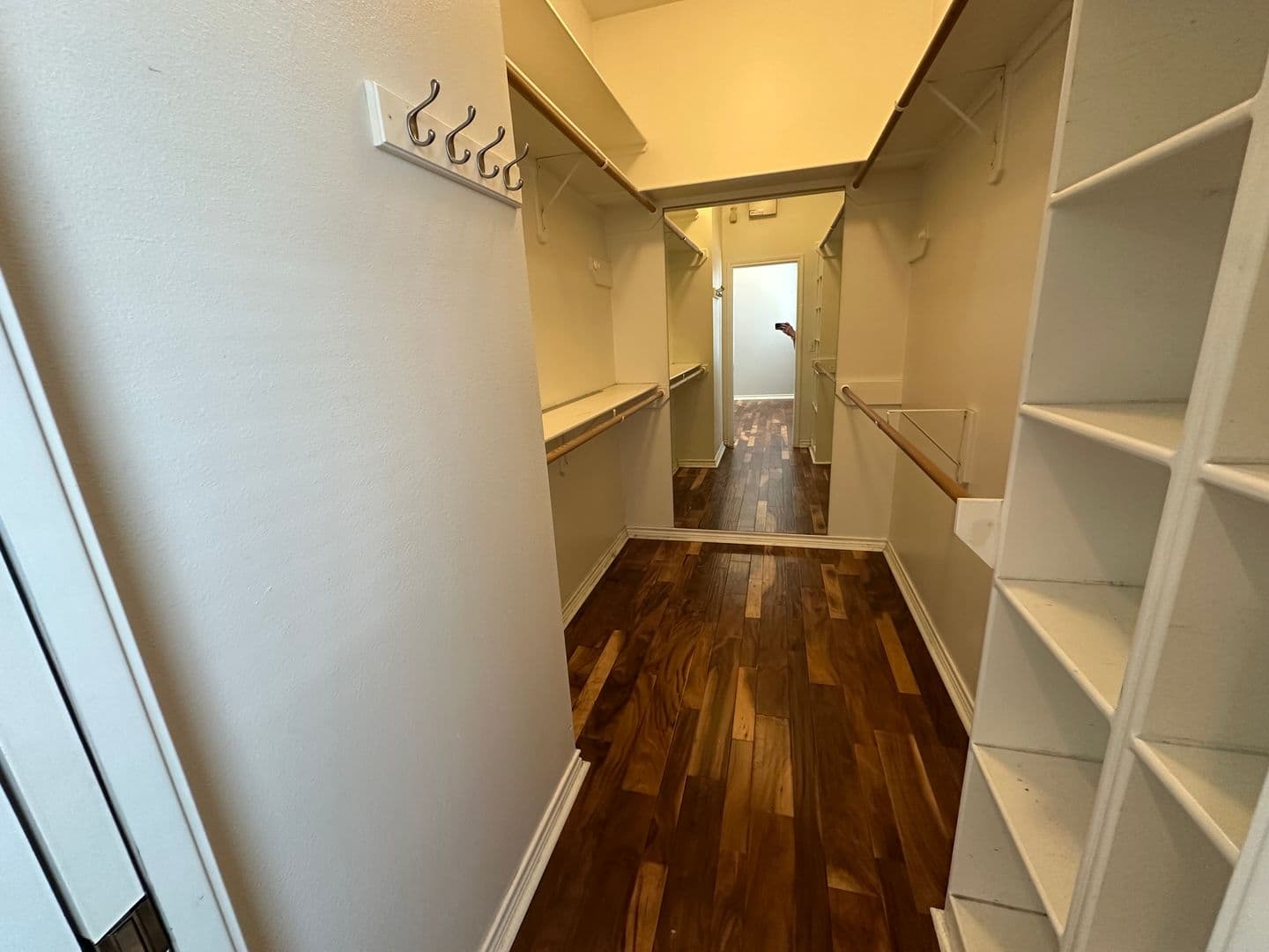 Tyler House: 3934 Hanover Pl