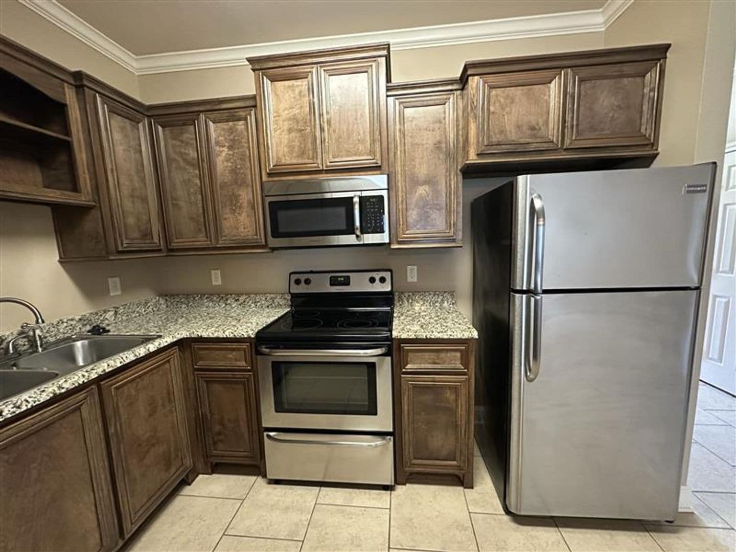 Tyler Townhome: 3944 Mobley Ln
