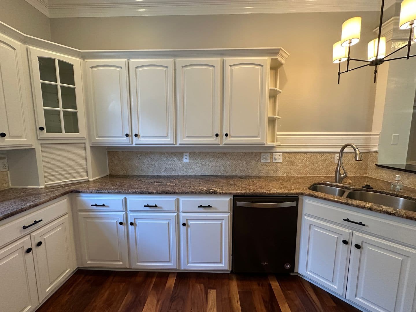 Tyler House: 3934 Hanover Pl