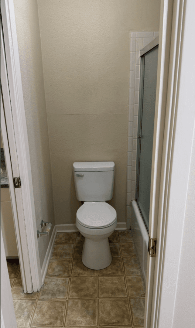 Nacogdoches Apartment: 901 Raquet St