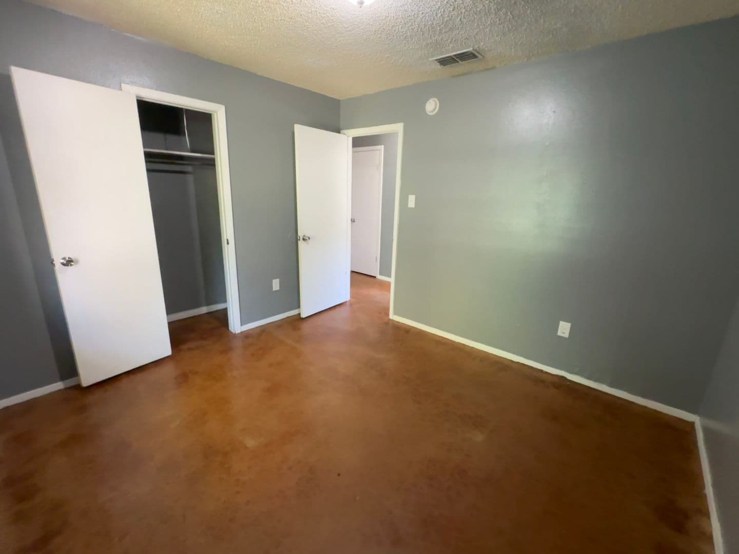 Tyler Townhome: 12122 Michael St