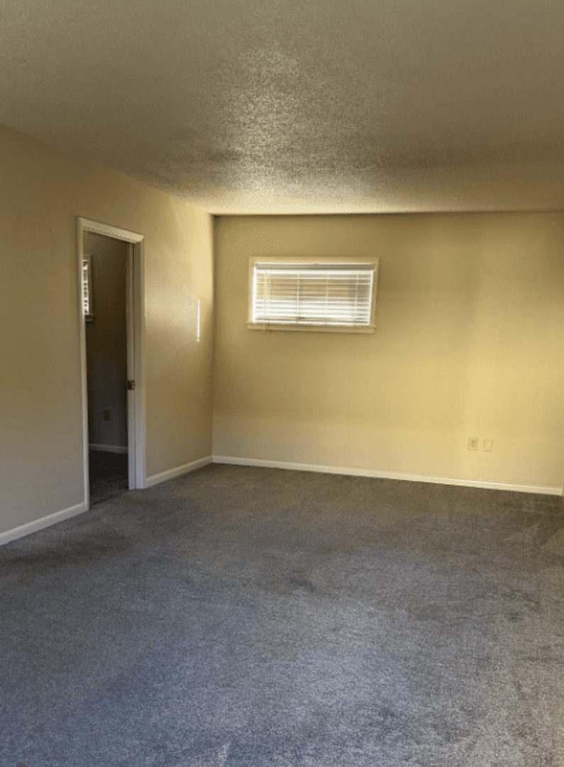 Nacogdoches Apartment: 901 Raquet St