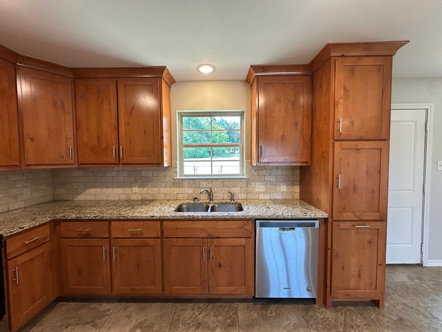 Tyler House: 11749 Spur 248