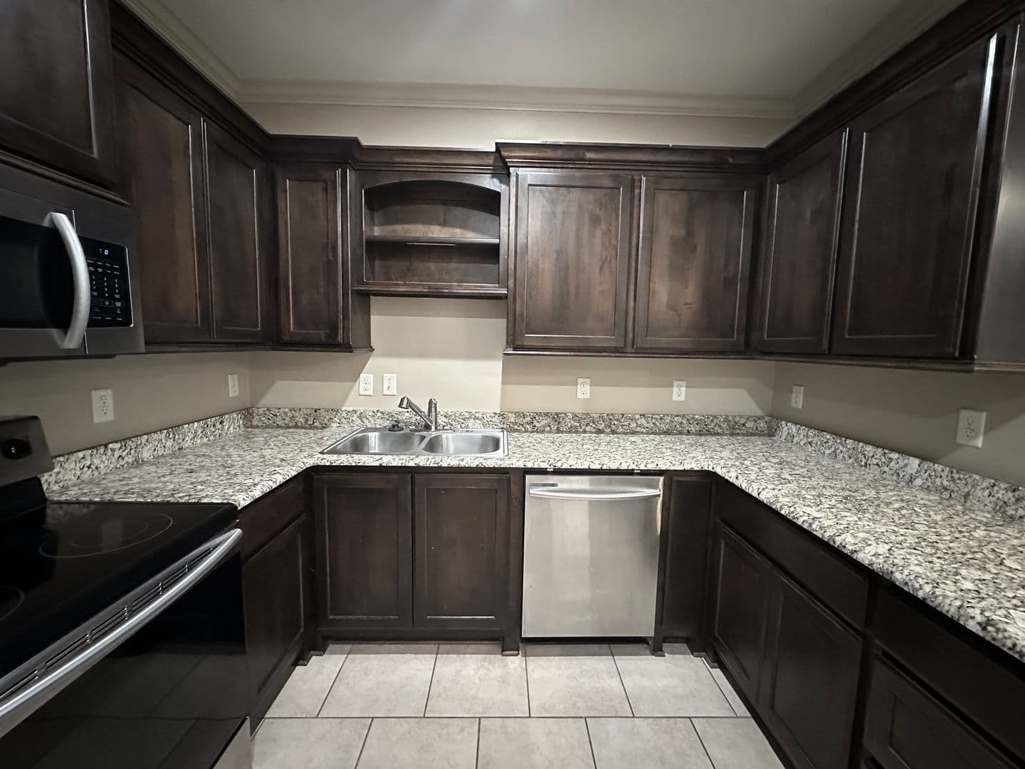Tyler Townhome: 3921 Mobley Cir