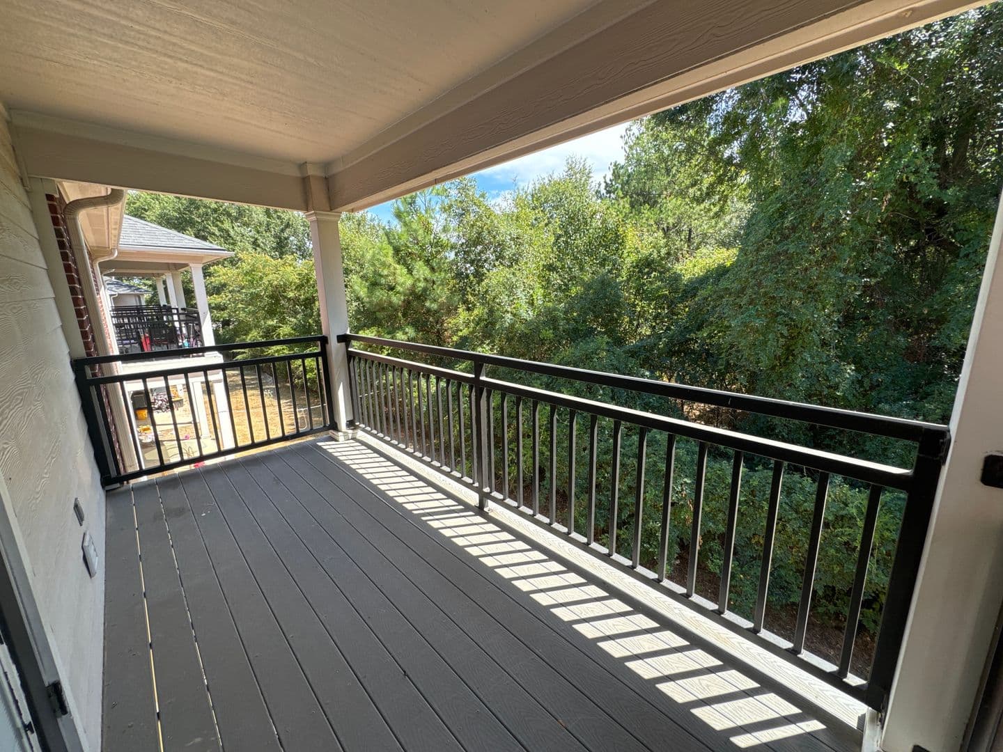 Longview Apartment: 113 Magnolia Lane