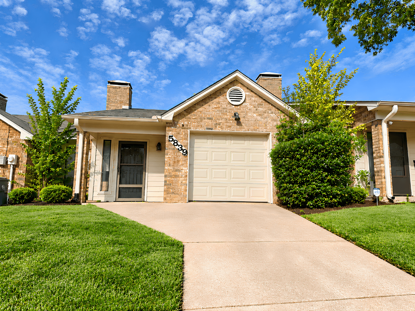 Tyler Townhome: 5839 Creek Side Circle