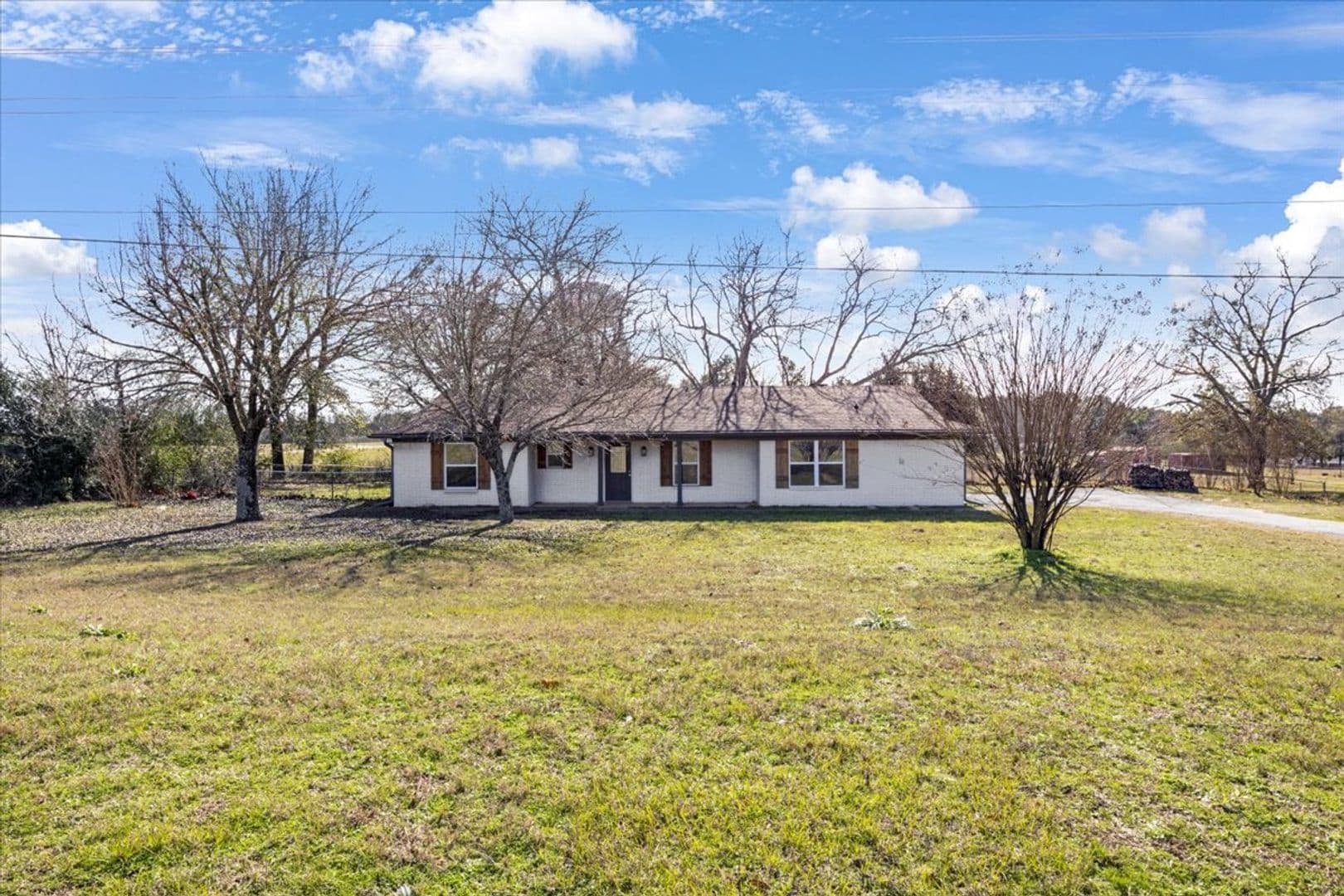 Tyler House: 12008 CR 262