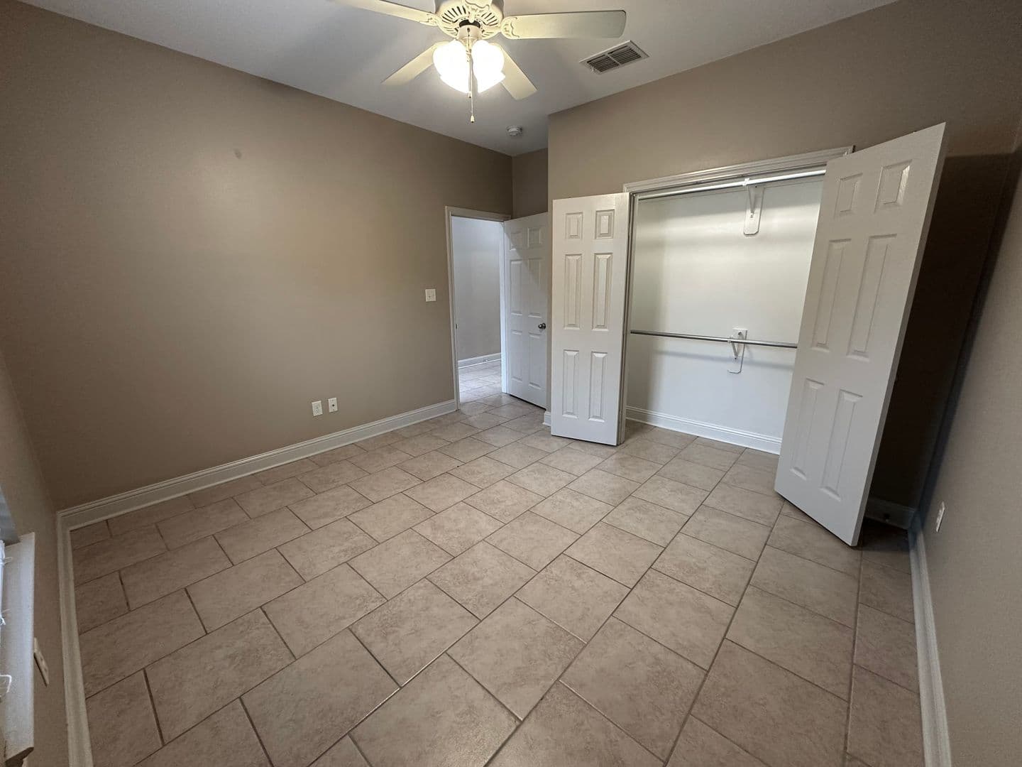 Tyler Townhome: 3921 Mobley Cir