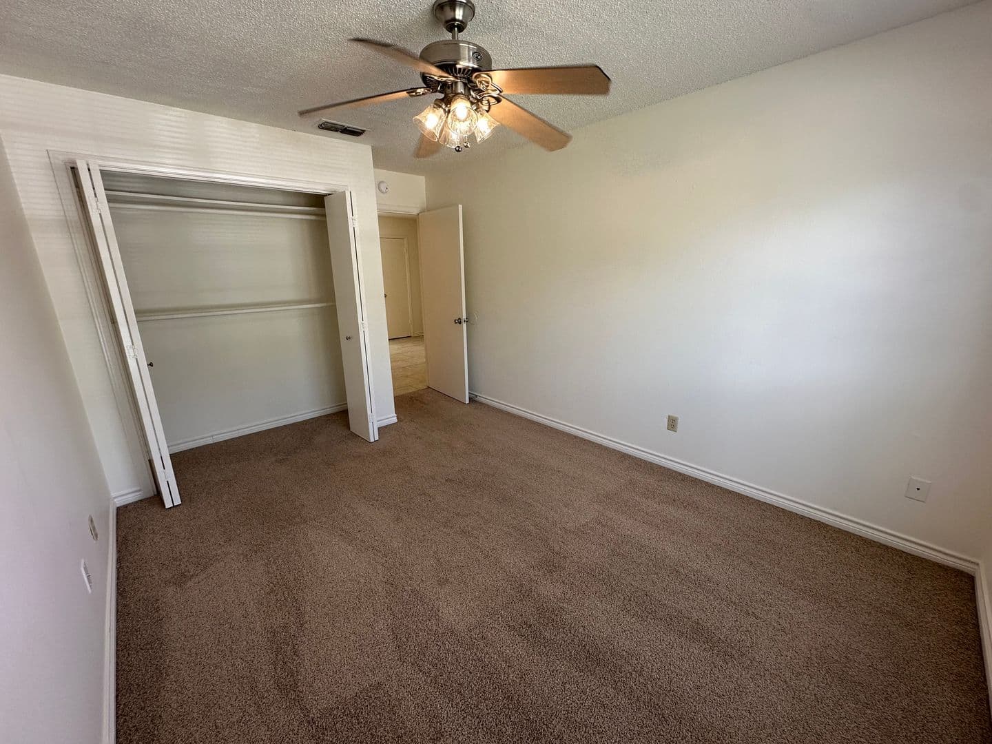 Tyler Townhome: 5885 Creek Side Circle