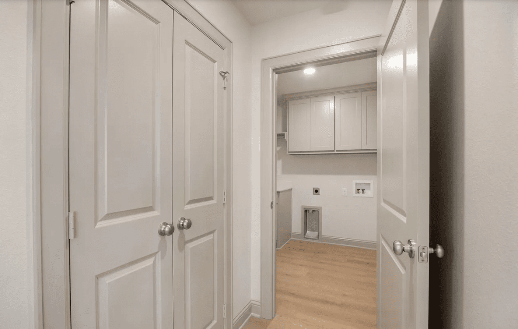 Bullard House: 382 Mary Cir