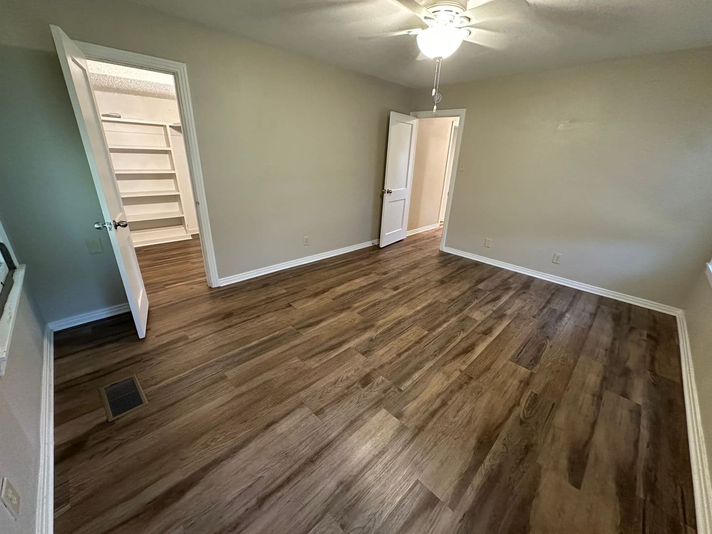 Tyler House: 13093 Hwy 64 E