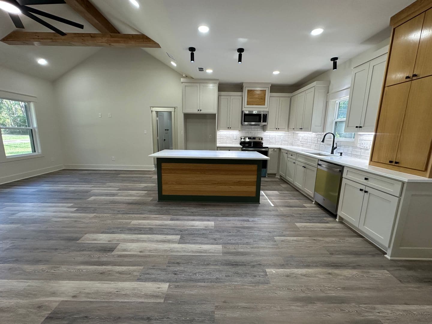 Bullard House: 115 Deborah Dr