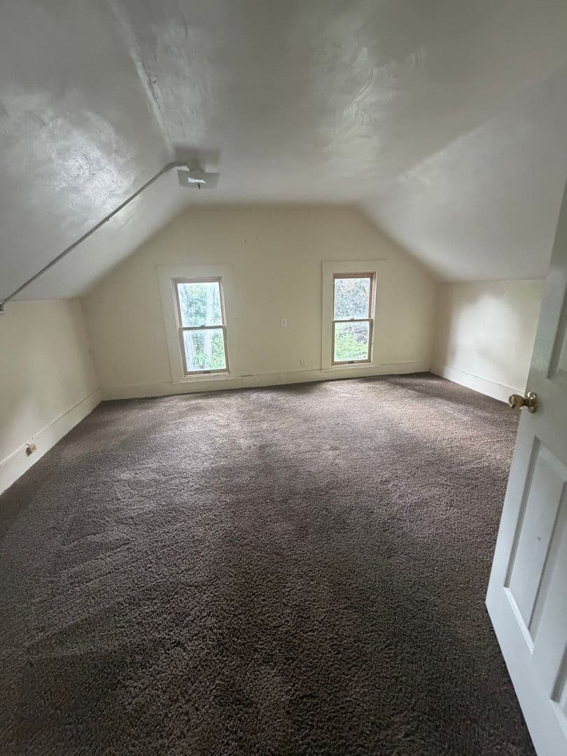 AKRON House: 235 WESTWOOD AVE