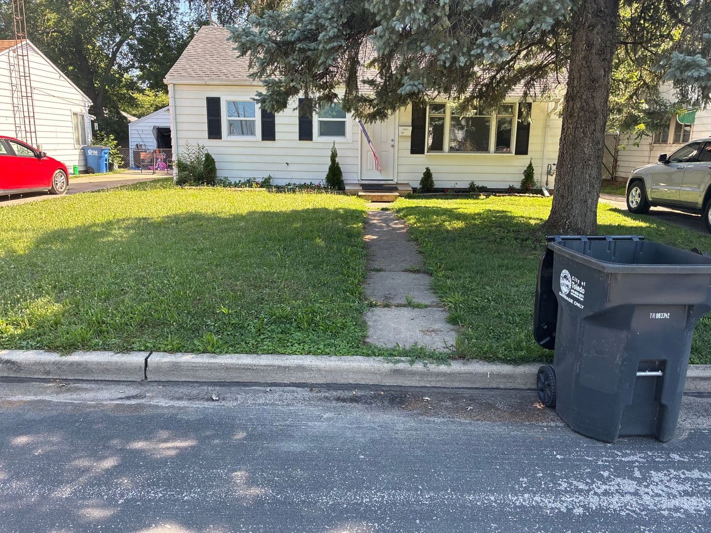 Toledo House: 242 E Northgate Pkwy