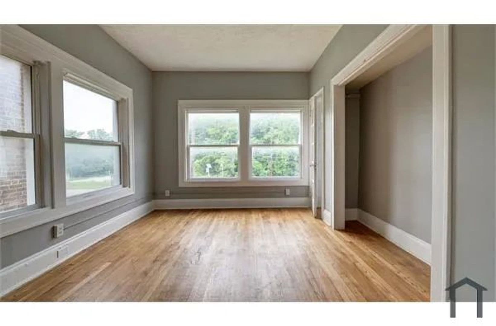 EAST CLEVELAND Apartment: 14120 SUPERIOR AVE