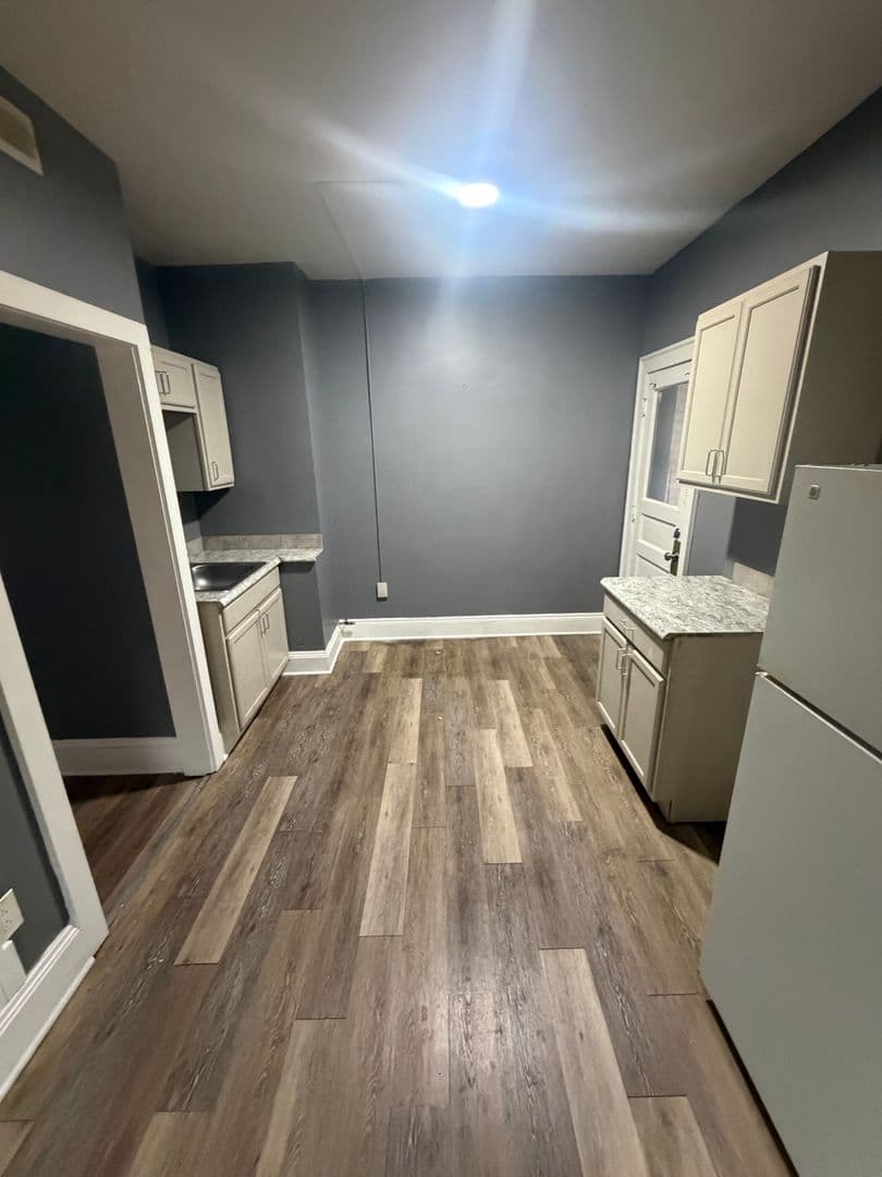 Cleveland Apartment: 3498 Bosworth Road