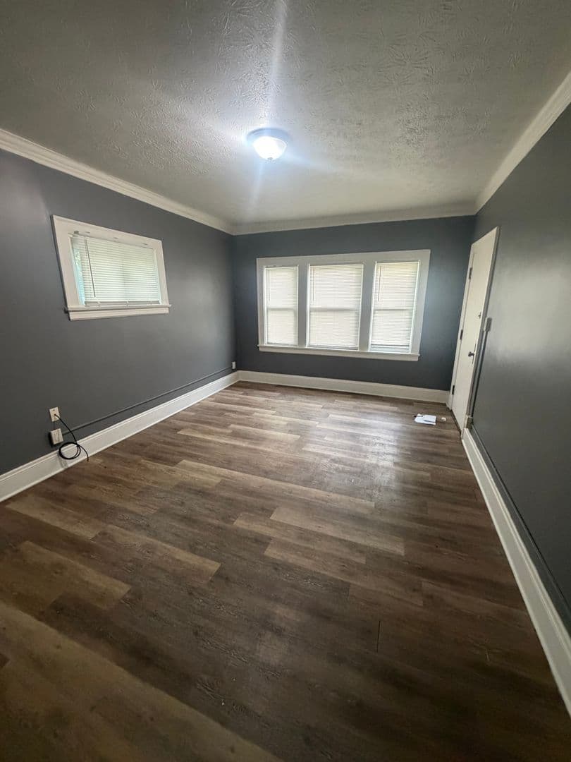 Cleveland Apartment: 3498 Bosworth Road