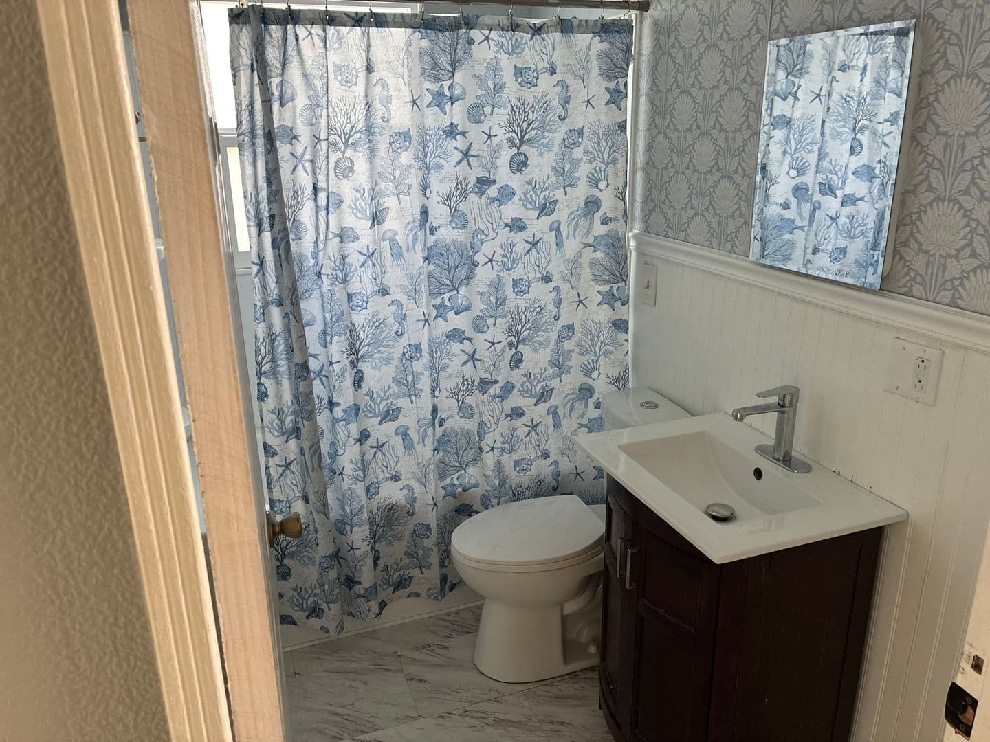 Toledo House: 242 E Northgate Pkwy