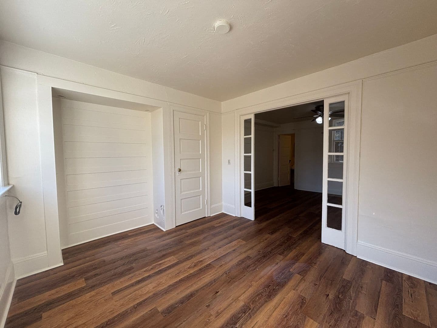 Portland Apartment: 325  NW 18th  Ave.