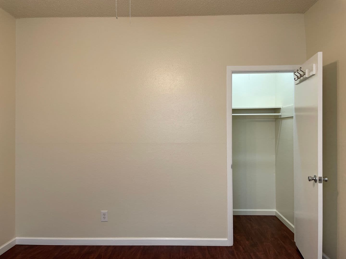 Portland Apartment: 2282  NW  Thurman