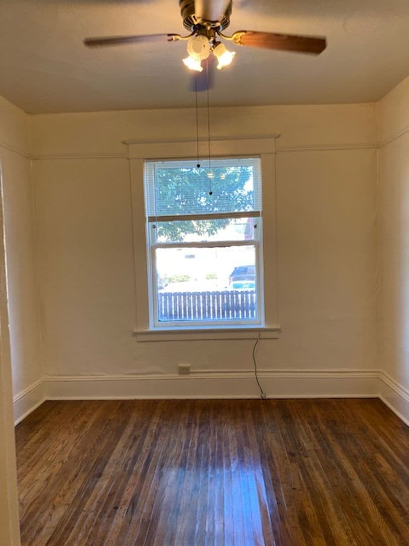 Portland Apartment: 1026 NW 20th Ave