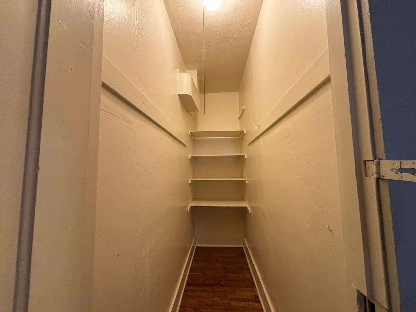 Portland Apartment: 1026 NW 20th Ave