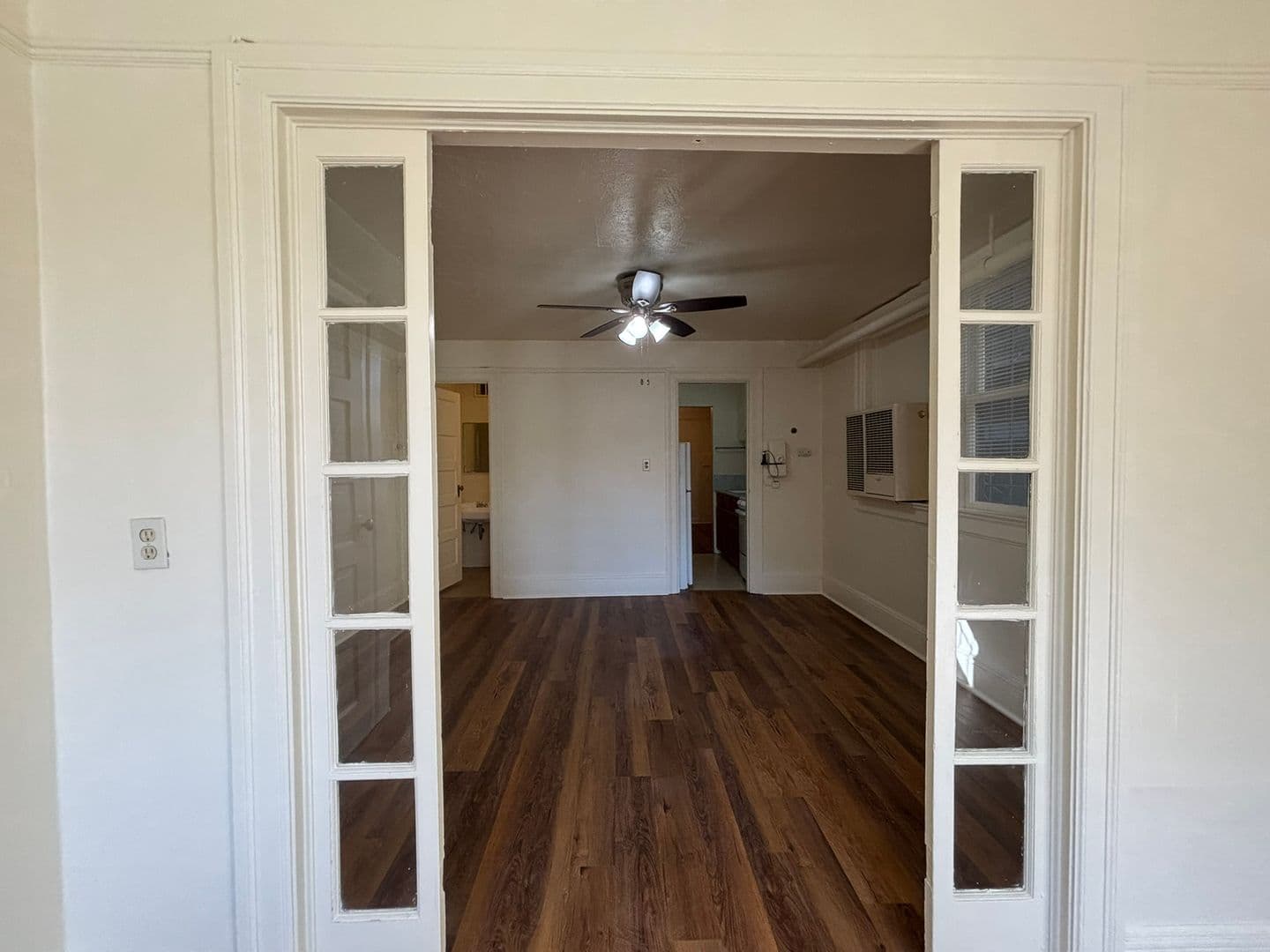 Portland Apartment: 325  NW 18th  Ave.