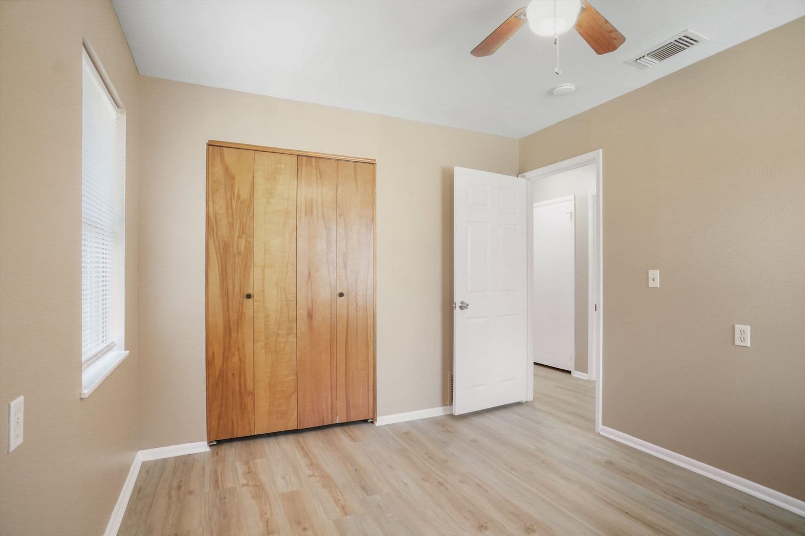Fort Worth House: 4801 Bellcrest Ct