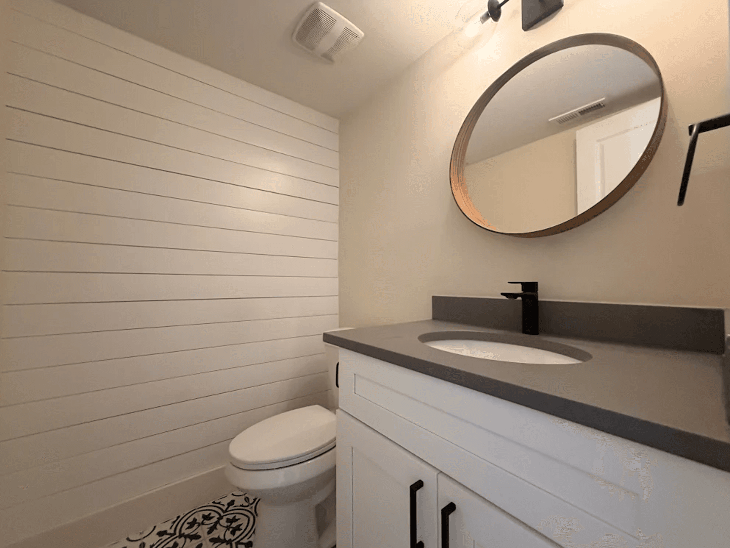 Atlanta Apartment: 1744 Cambridge Avenue