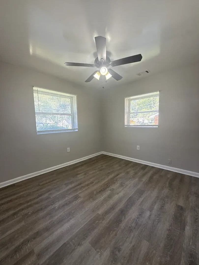 Atlanta Apartment: 990 Lawton St SW