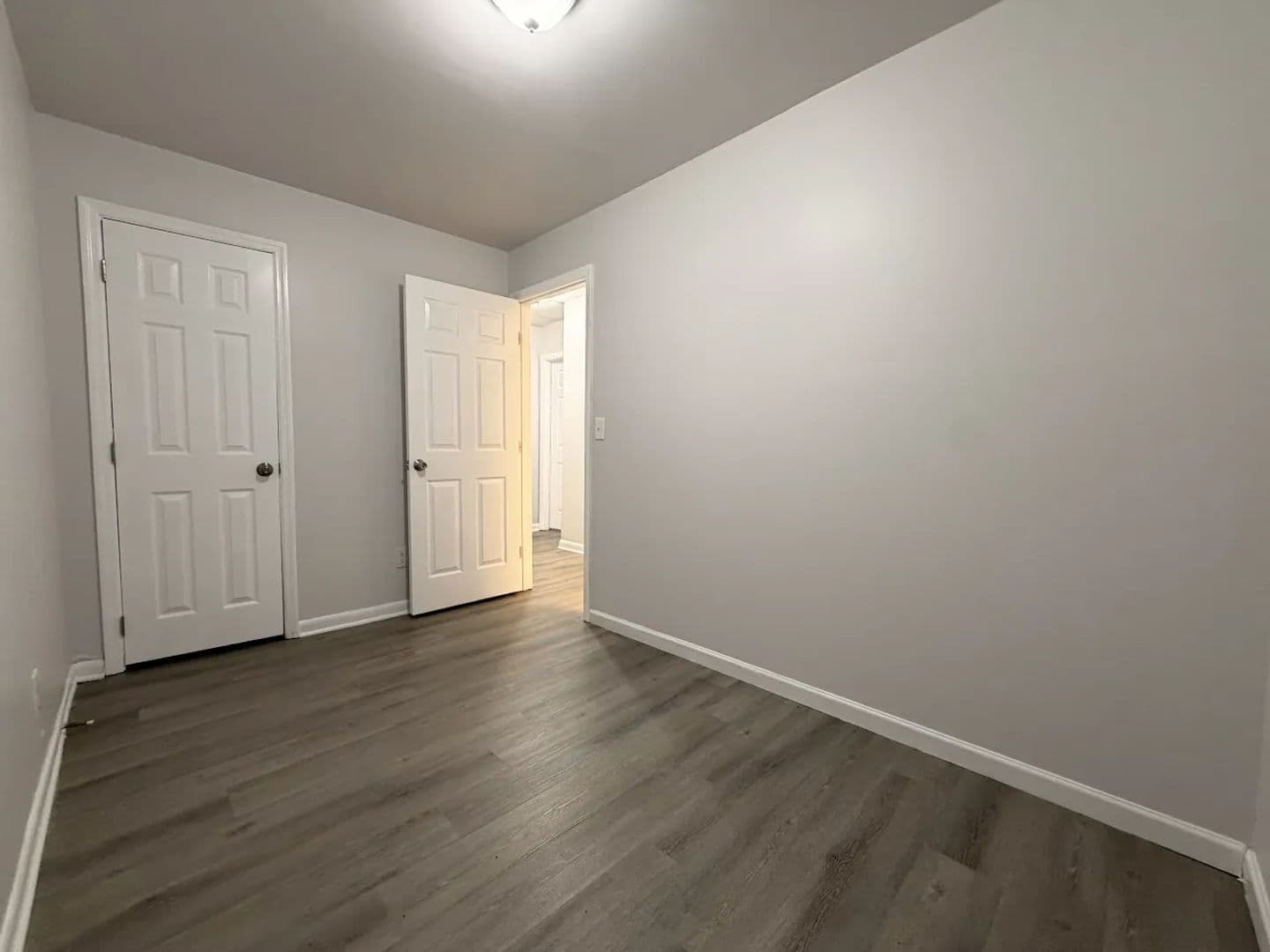 Holly Springs Apartment: 806 Palm St