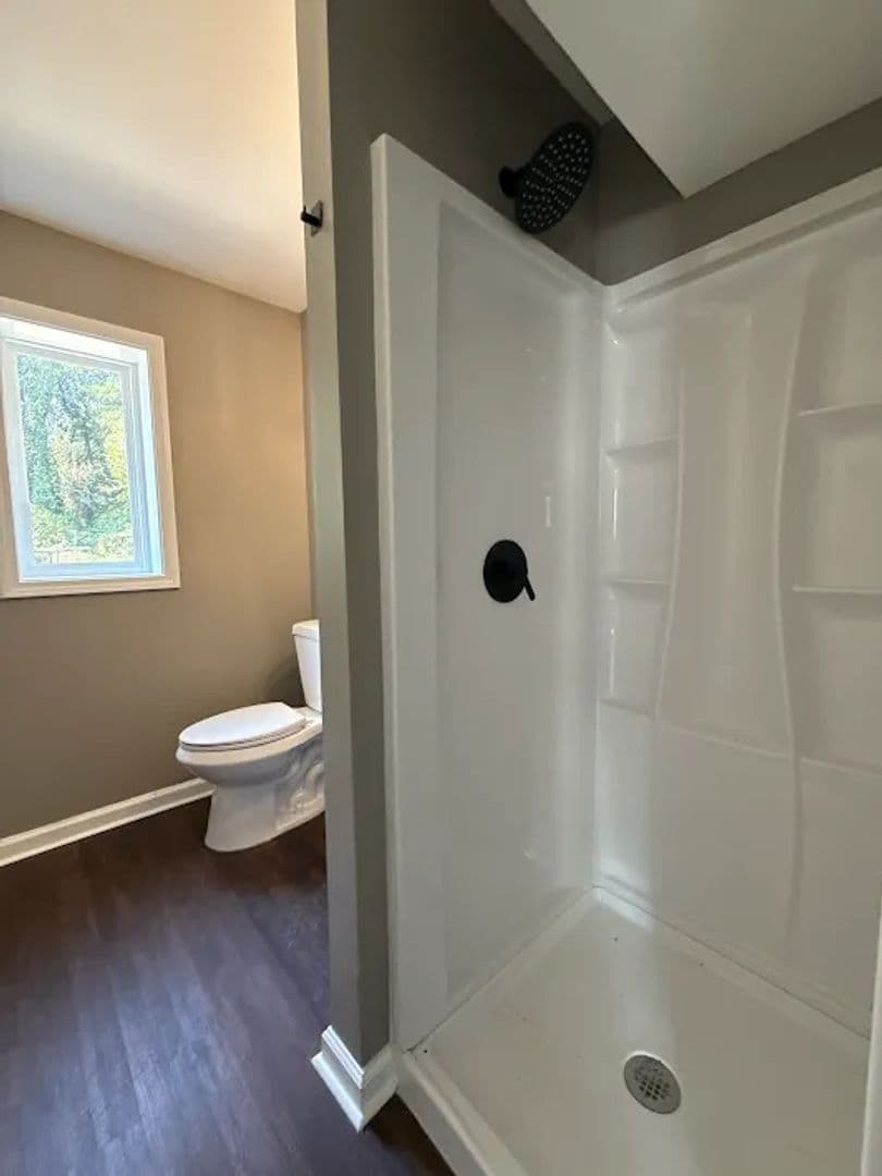 Decatur House: 2379 Miriam Ln