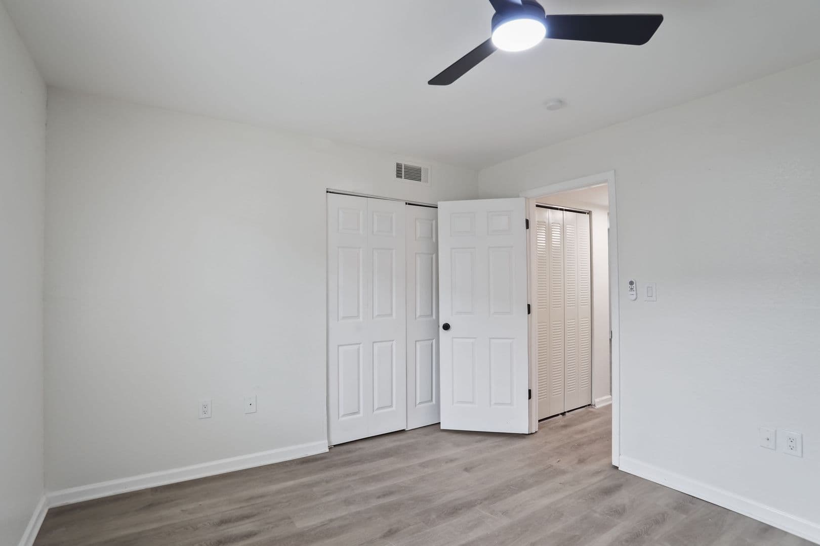 Atlanta Apartment: 2060 Alison Ct SW