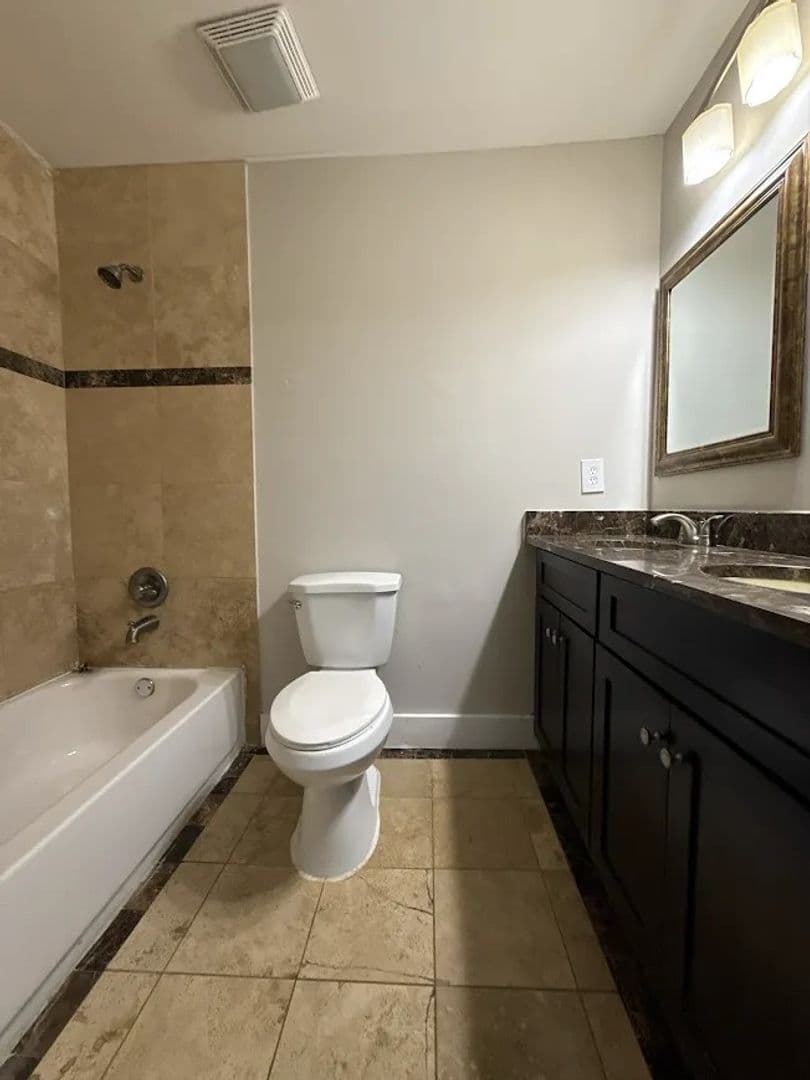Atlanta House: 2578 Rockcliff Rd