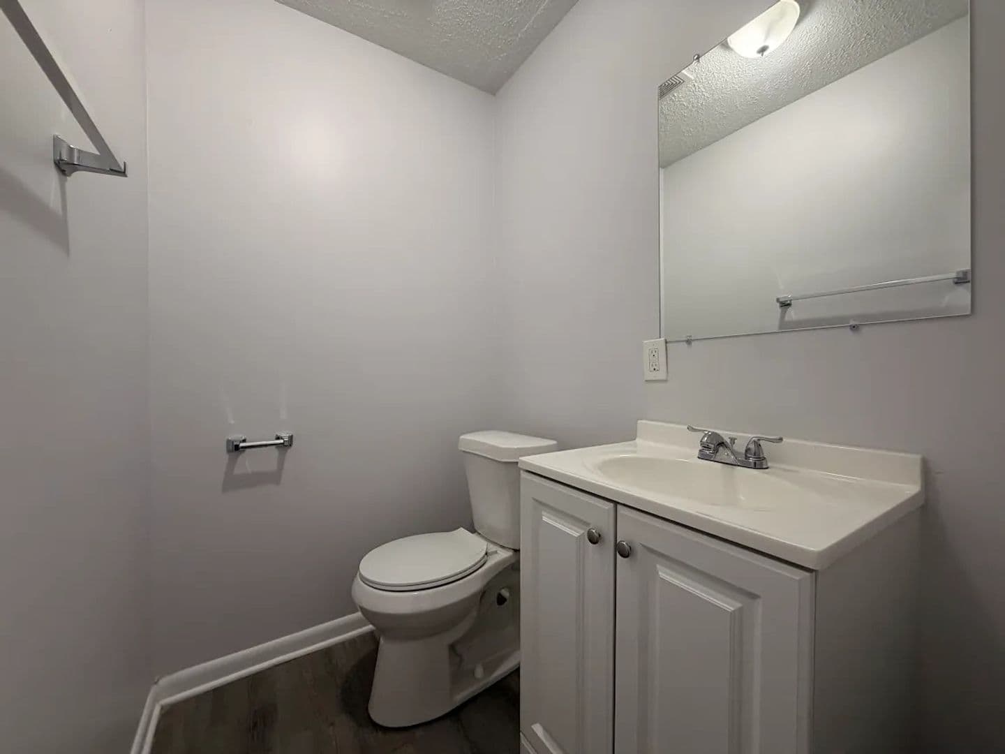 Holly Springs Apartment: 806 Palm St