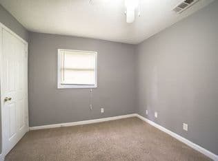 Atlanta House: 1287 Redford Dr