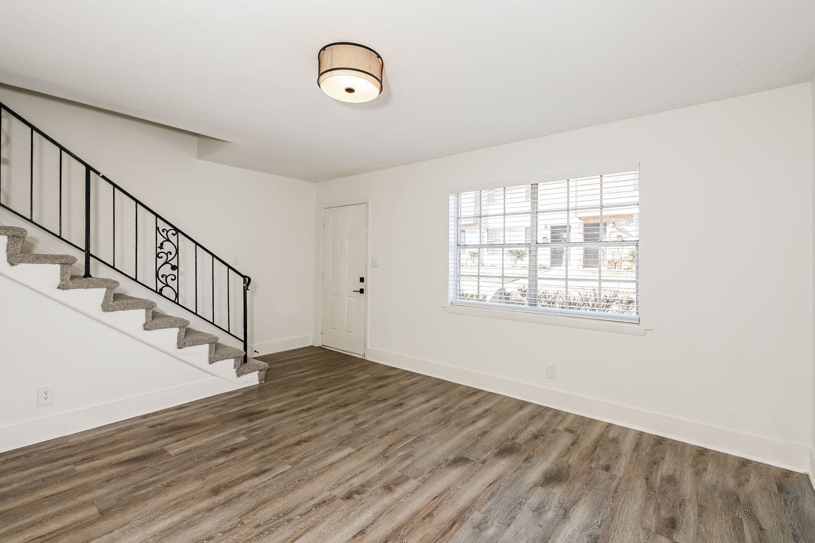 Decatur Apartment: 2721 White Oak Drive