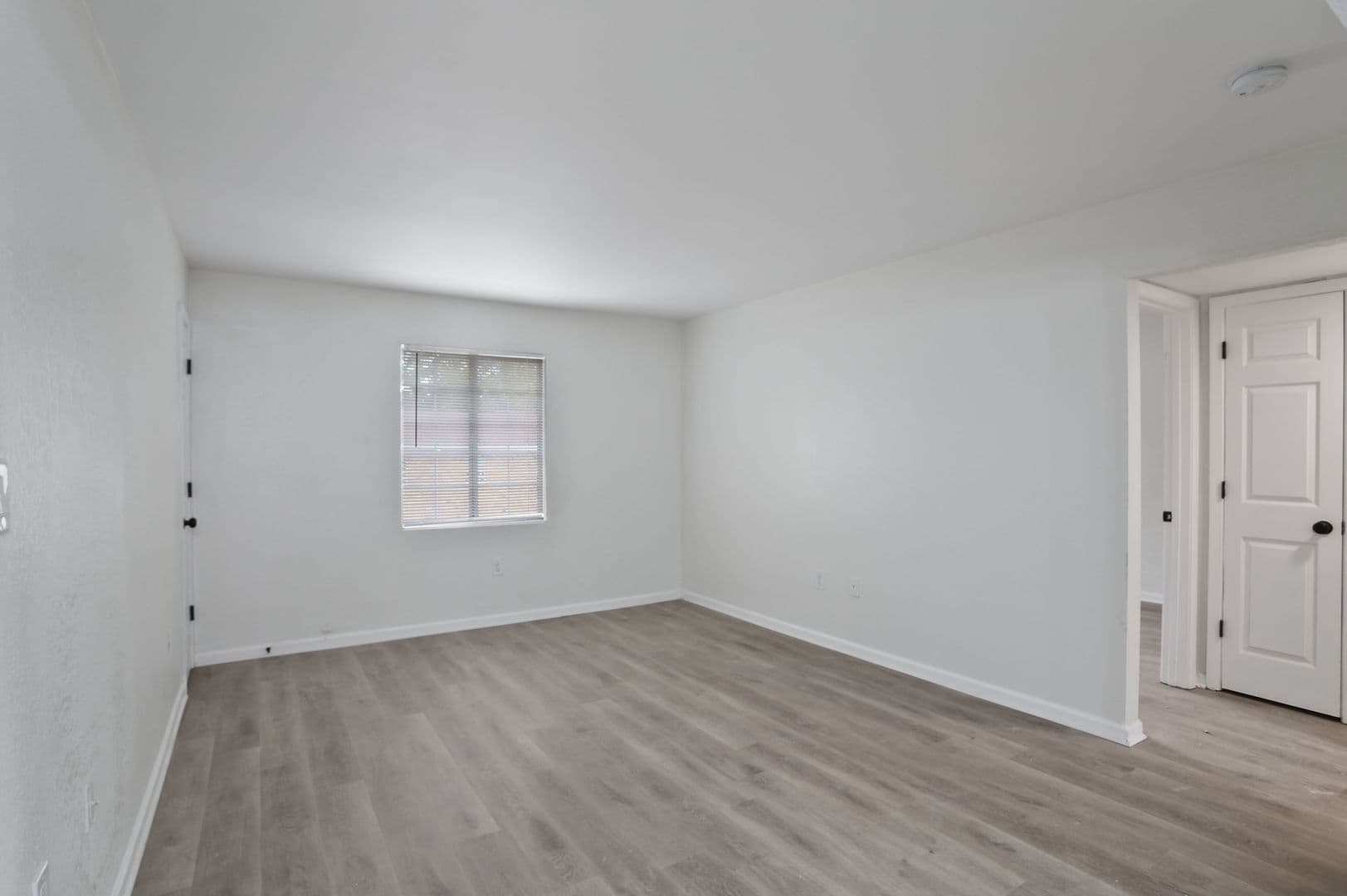Atlanta Apartment: 2060 Alison Ct SW