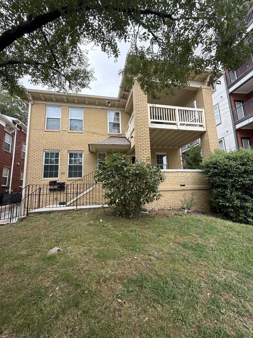 Atlanta Apartment: 520 Boulevard NE