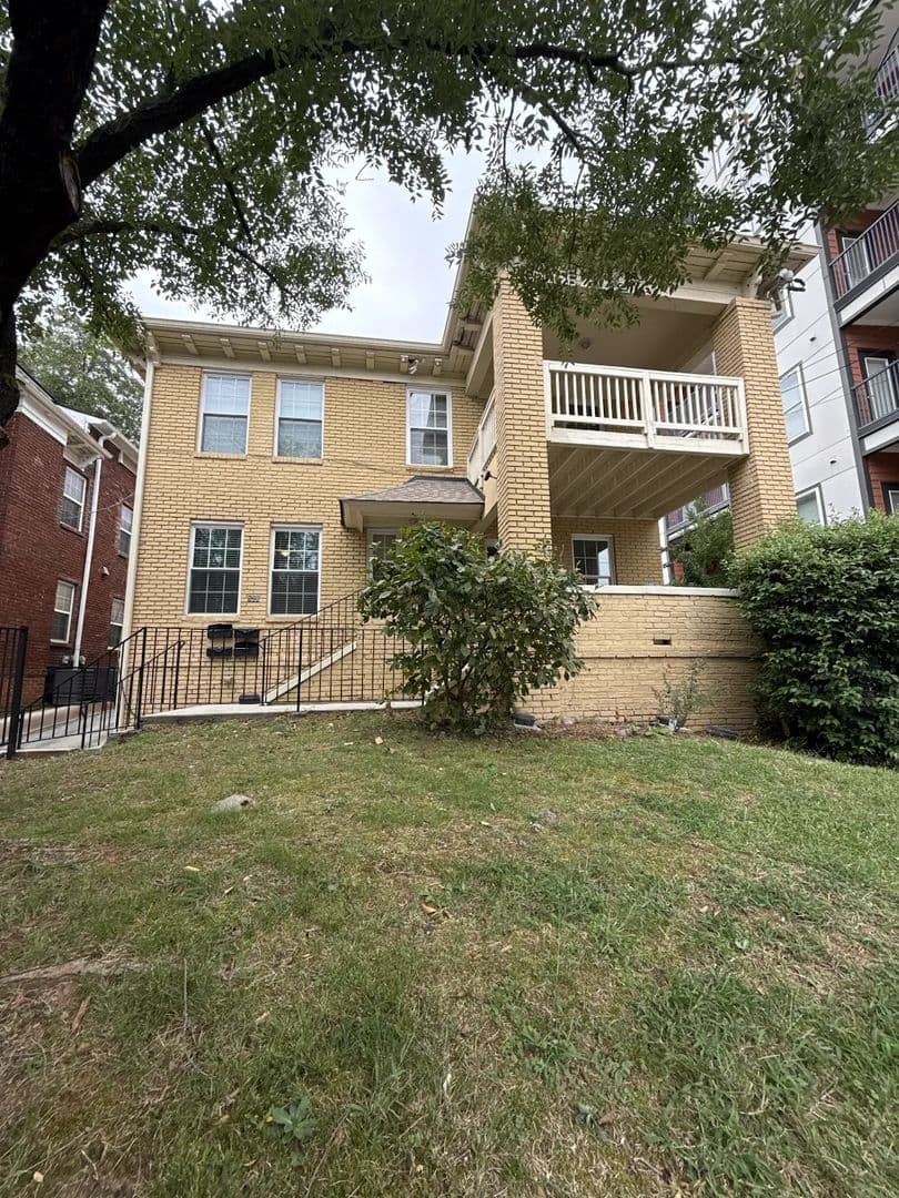 Atlanta Apartment: 520 Boulevard NE